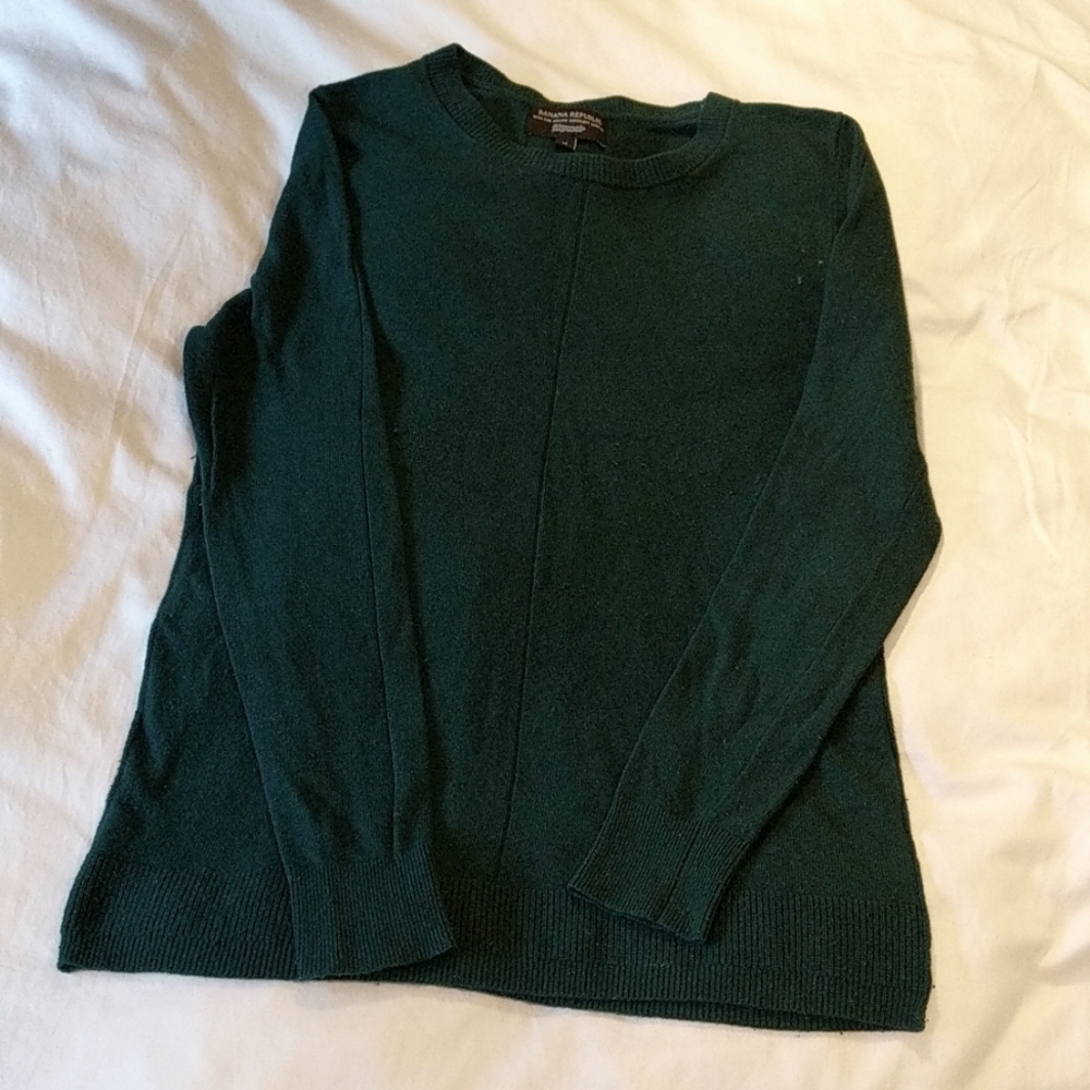 Emerald green Banana Republic sweater, fine Italian wool (filpucci)